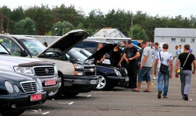 Нові правила реєстрації автомобілів в Україні