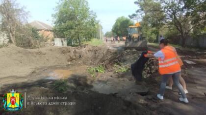 Сьогодні вночі ворог знову обстріляв Дружківку