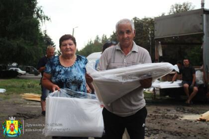 Будівельні набори мешканцям, житло яких зазнало пошкоджень