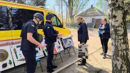 Рятувальники провели навчання з мешканцями селища Олексієво-Дружківка