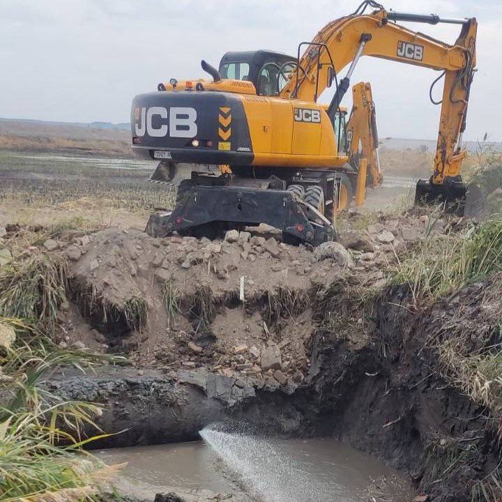 Вода в кранах появится в течение трех дней