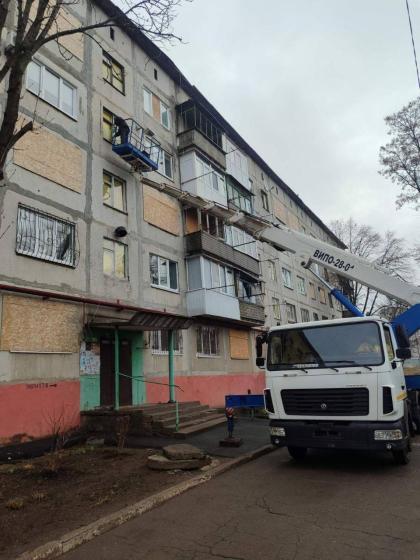 У Дружківці ліквідують наслідки обстрілів