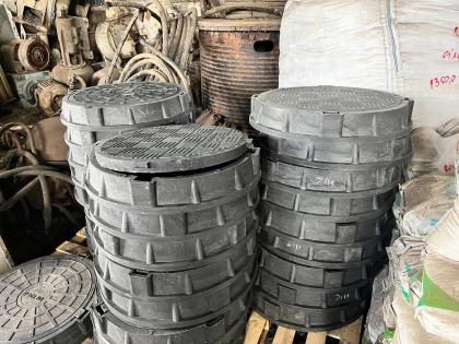 Червоний хрест у Дружківці передав водоканалу каналізаційні люки