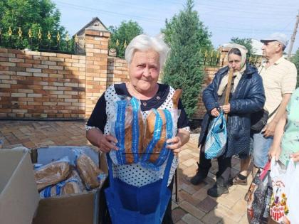 Гуманітарний штаб з благодійними організаціями забезпечують допомогою