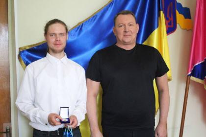 Випускників Дружківки привітали із закінченням школи