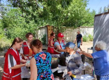 Польова кухня в Українському Червоному Хресті міста Дружківка