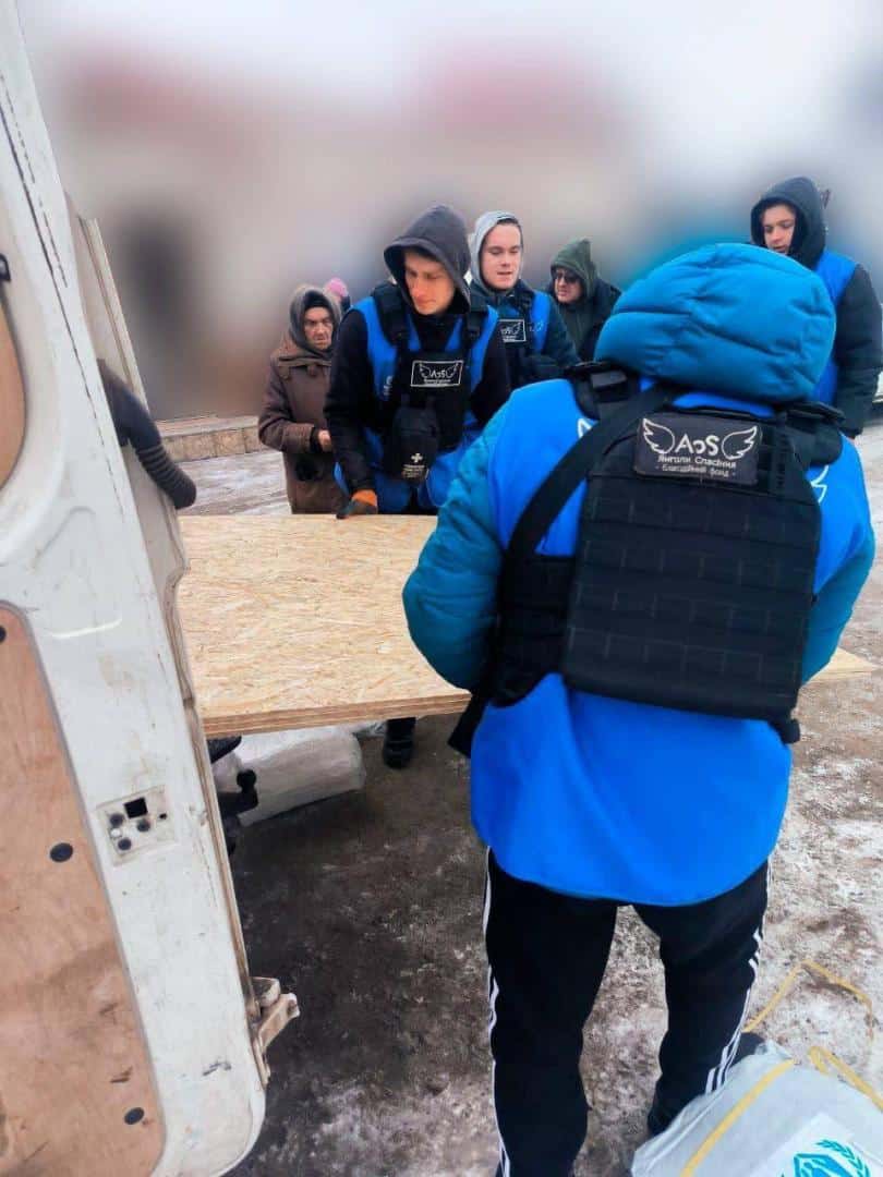24 мешканця Дружківки отримали будівельні набори